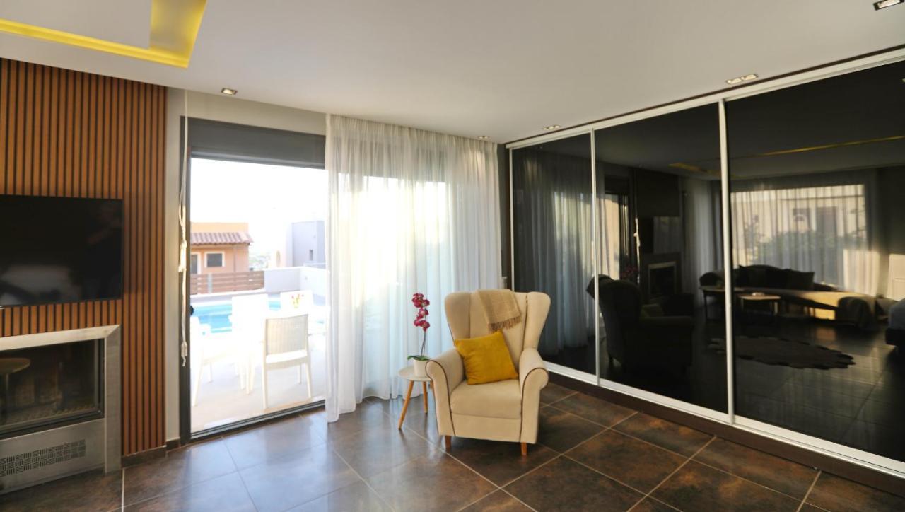Heaven Horizon Villa Karianí 외부 사진